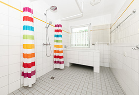 Foto: Shower & bath tub
